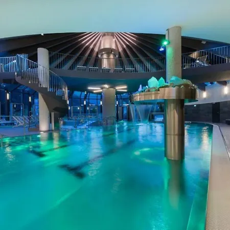 Hotel Schoeneben Haus Alpenaster Wald im Pinzgau