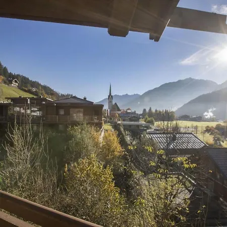 Hotel Schoeneben Haus Alpenaster